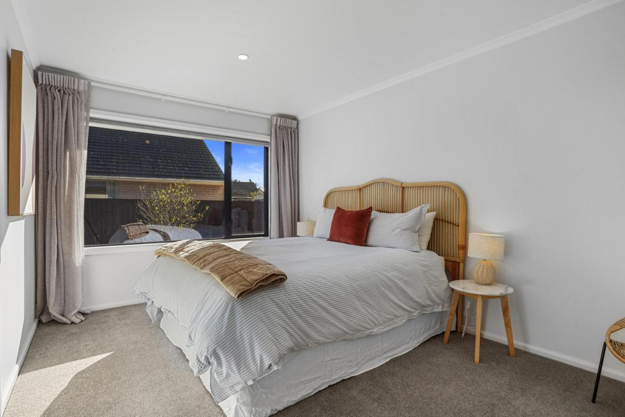 Private, Family-Friendly Home, 4Br By Airport & Free Parking クライストチャーチ エクステリア 写真
