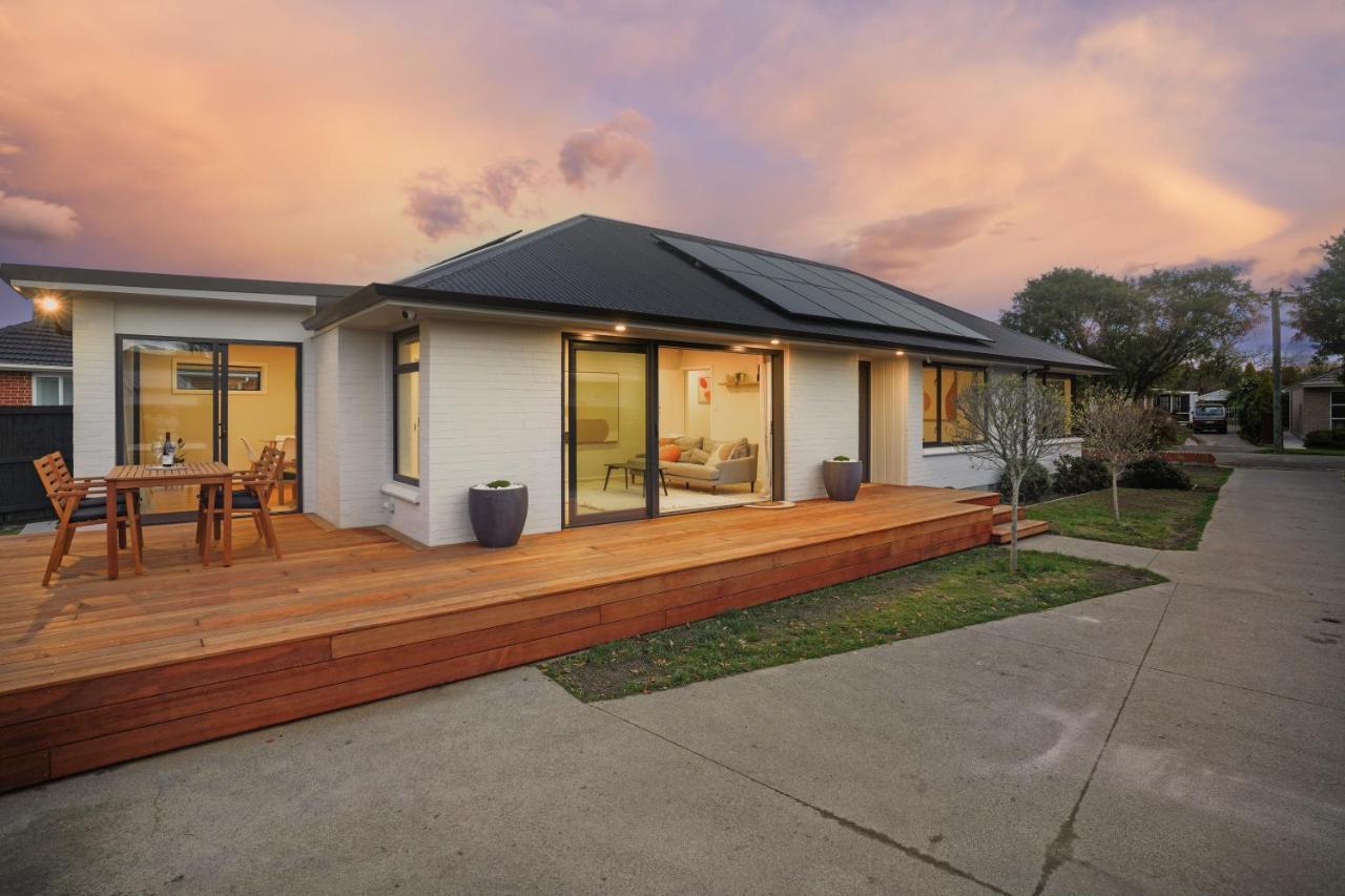 Private, Family-Friendly Home, 4Br By Airport & Free Parking クライストチャーチ エクステリア 写真